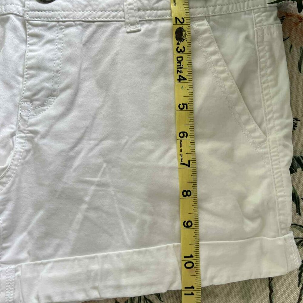 Aeropostale Women’s Midi Twill Shorts – Size 8, White - Picture 6 of 7